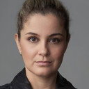 Flaviana Cruz Clark als Sarah