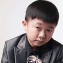 Wang Zirun als Jia Peng