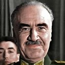Fevzi Çakmak als Self