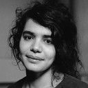 Mounia Raoui als Fatima