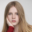 Alyla Browne als Young Alithea