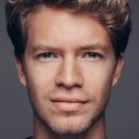 Elias Munk als Troels Rasmussen