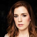 Allie Dunbar als Vet Nurse
