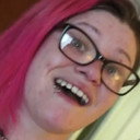 Raven als Herself