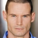 Jonathan Camp als Mitch