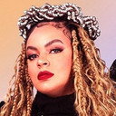 Bruna Braga als Self - Judge