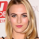 Stephanie Tarling als Waitress