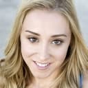 Lindsay Seim als Elise Rainier (adult)