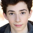 Joshua Carlon als Murray