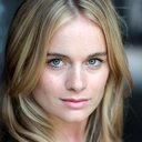 Cressida Bonas als Sasha