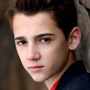 Colin Critchley als Noah