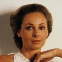 Camilla Sparv als Reya