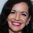 Guinevere Turner als Belinda