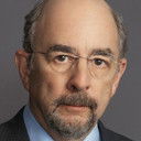 Richard Schiff als Elliott
