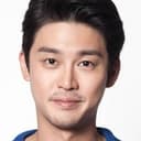 Sung Hyuk als Kang Dae-cheon