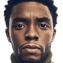 Chadwick Boseman als T'Challa / Black Panther
