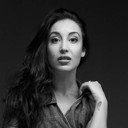 Alexa Rose Vitale als Officer Carol