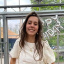 Louise de Groot als Person at workspace