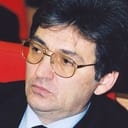 Akif Maharramov als Asgar