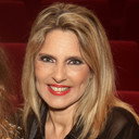 Paula Marcelo als Odete