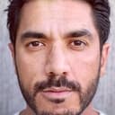 Afshin Firouzi als King Christian of Denmark