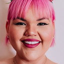 Ashley Nell Tipton als Buyer