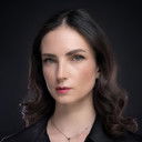 Kateryna Korchynska als Alice