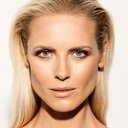 Synnøve Macody Lund als Diana Brown