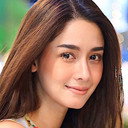 Amena Pinit als Cheer