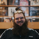 Jesse R. Slade als Monster