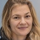Kailin See als Stephanie Baxter