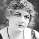 Margaret Thompson als Mary