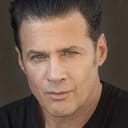 Richard Maldone als Zasa's Bodyguard (uncredited)