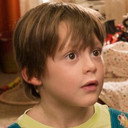 Alexander Boden als Julien