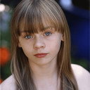 Charli Penton als Young Gemma