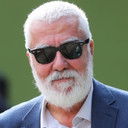 Shamal Abarash als Farhad