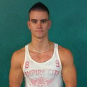Luke Erceg als Dan Price