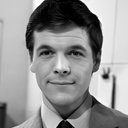 Robin Hawdon als Lord Angus McPhe