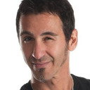 Sully Erna als Self - Lead Vocals / Guitar
