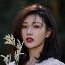 Hou Mengyao als Zi Hu