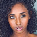 Helen Beyene als Aaliyah