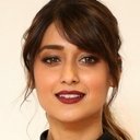 Ileana D'Cruz als Ria Santhanam