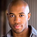 Marcus B. Jackson als Armed Guard