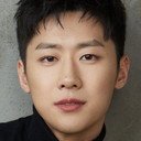 朱嘉琦 als Jiang Feng