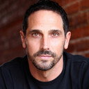 Shane Alexander als Passerby (uncredited)