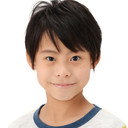 Shion Fujiwara als Hayato