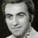 Ezzatollah Ramazanifar als Madman