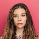 Genevieve Hannelius als Leah