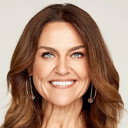 Chrissie Swan als Self - Panelist