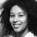 Sofie Bulckens als Lore Peeters